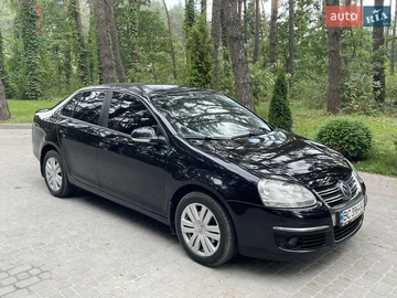 Авто Volkswagen Jetta 2009 № 7910420
