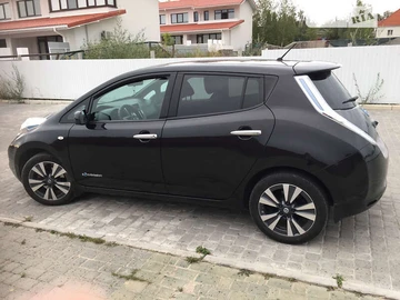 Авто Nissan Leaf 2014 № 7910425
