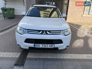 Авто Mitsubishi Outlander 2013 № 7910435