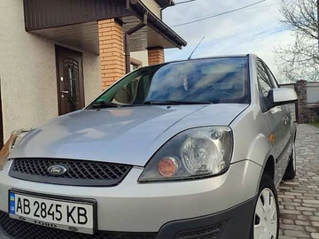 Авто Ford Fiesta 2006 № 7910468