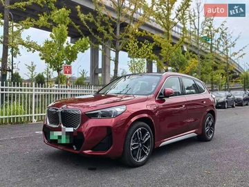Авто BMW Ix1 2024 № 7910487