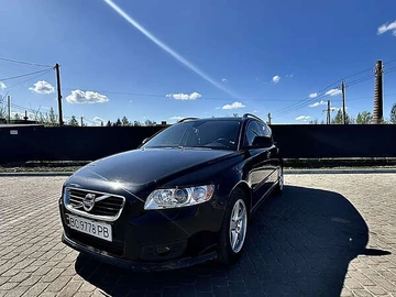 Авто Volvo V50 2010 № 7910560