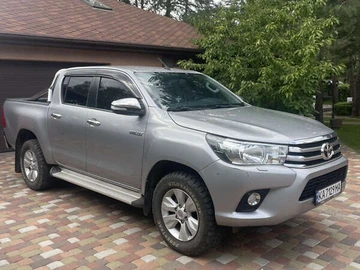 Авто Toyota Hilux 2016 № 7910586
