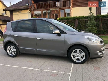 Авто Renault Scenic 2010 № 7910630