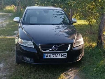 Авто Volvo V50 2011 № 7910635