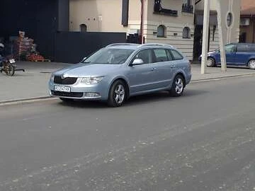 Авто Skoda Superb 2010 № 7910638