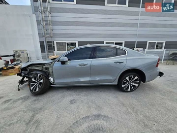 Авто Volvo S60 2024 № 7910817