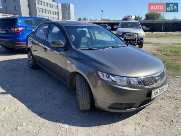 Авто KIA Cerato 2012 № 7910901