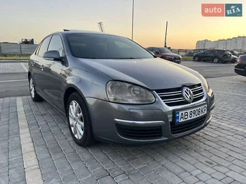 Авто Volkswagen Jetta 2010 № 7910942