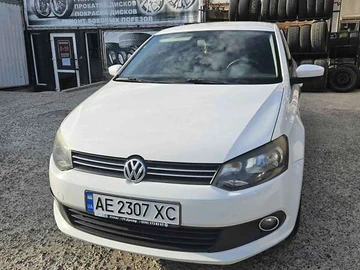 Авто Volkswagen Polo 2012 № 7910969