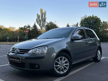 Авто Volkswagen Golf 2005 № 7910972