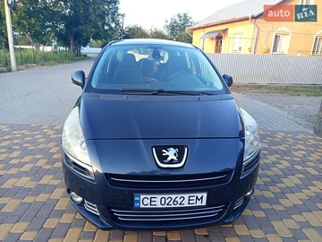 Авто Peugeot 5008 2012 № 7910995