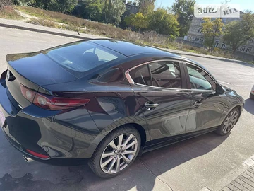 Авто Mazda 3 2018 № 7911065