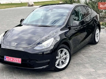 Авто Tesla Model Y 2023 № 7911134
