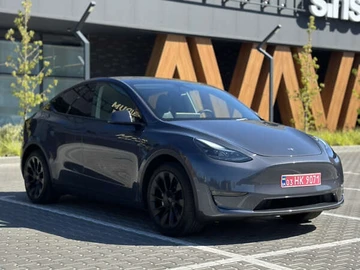 Авто Tesla Model Y 2023 № 7911141