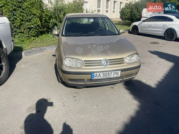 Авто Volkswagen Golf 2002 № 7911198