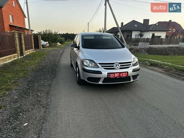 Авто Volkswagen Golf Plus 2008 № 7911269