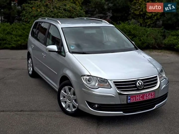 Авто Volkswagen Touran 2008 № 7911290