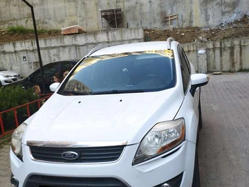 Авто Ford Kuga 2012 № 7911361