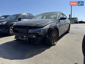 Авто Hyundai Elantra 2022 № 7911369