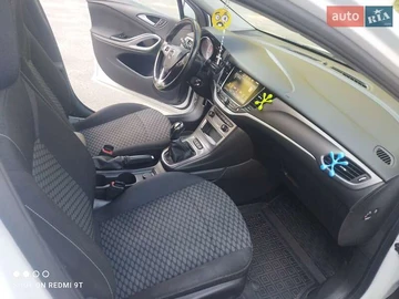 Авто Opel Astra 2018 № 7911377