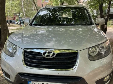 Авто Hyundai Santa Fe 2011 № 7911403