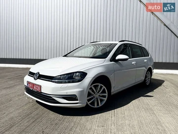 Авто Volkswagen Golf 2020 № 7911440