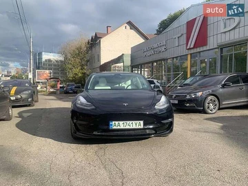 Авто Tesla Model 3 2019 № 7911458