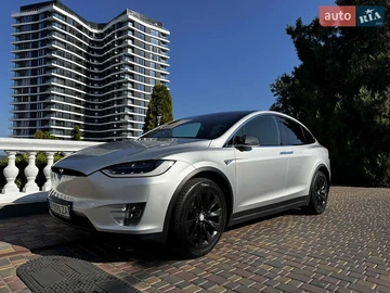 Авто Tesla Model X 2016 № 7911464