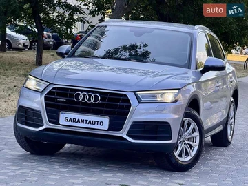 Авто Audi Q5 2018 № 7911494