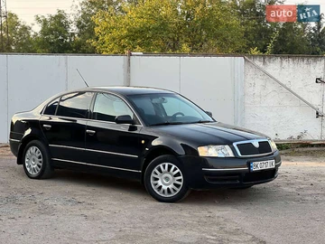 Авто Skoda Superb 2004 № 7911584