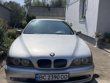 Авто BMW 5 Series 2000 № 7911600