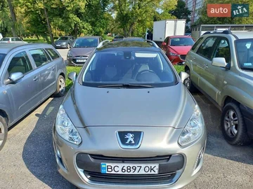 Авто Peugeot 308 2011 № 7911624
