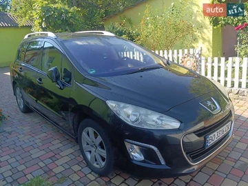 Авто Peugeot 308 2011 № 7911629