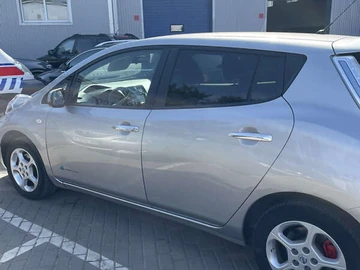 Авто Nissan Leaf 2014 № 7911646