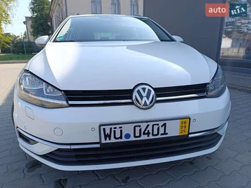 Авто Volkswagen Golf 2020 № 7911796