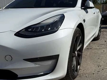 Авто Tesla Model 3 2018 № 7911821