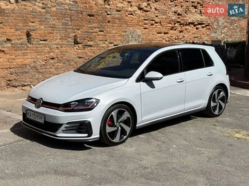 Авто Volkswagen Golf 2018 № 7911865