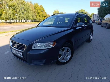 Авто Volvo V50 2008 № 7912053