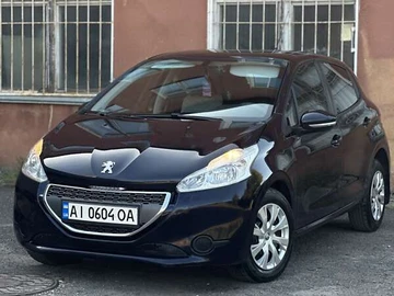 Авто Peugeot 208 2013 № 7912069