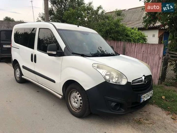 Авто Opel Combo 2013 № 7912082