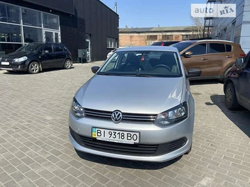 Авто Volkswagen Polo 2012 № 7912088