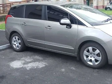 Авто Peugeot 5008 2009 № 7912108