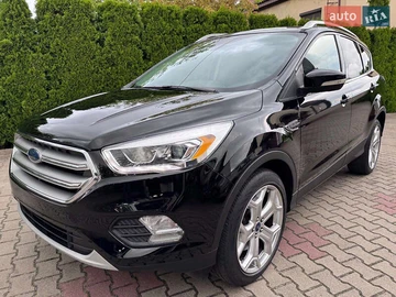 Авто Ford Escape 2017 № 7912158