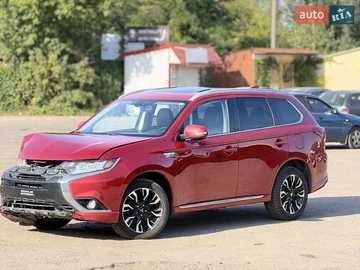 Авто Mitsubishi Outlander 2018 № 7912239