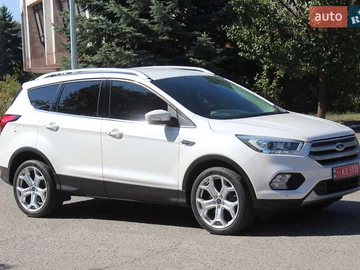 Авто Ford Escape 2019 № 7912272