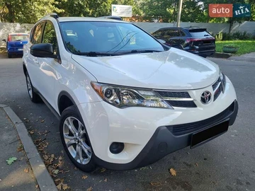 Авто Toyota Rav4 2015 № 7912311