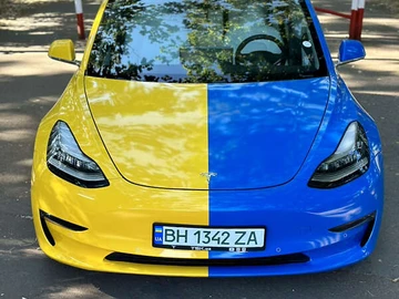 Авто Tesla Model 3 2019 № 7912341
