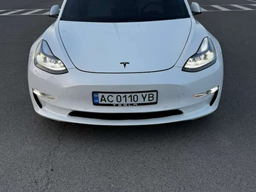Авто Tesla Model 3 2021 № 7912354
