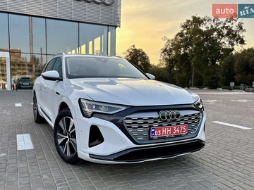 Авто Audi E-Tron 2024 № 7912428